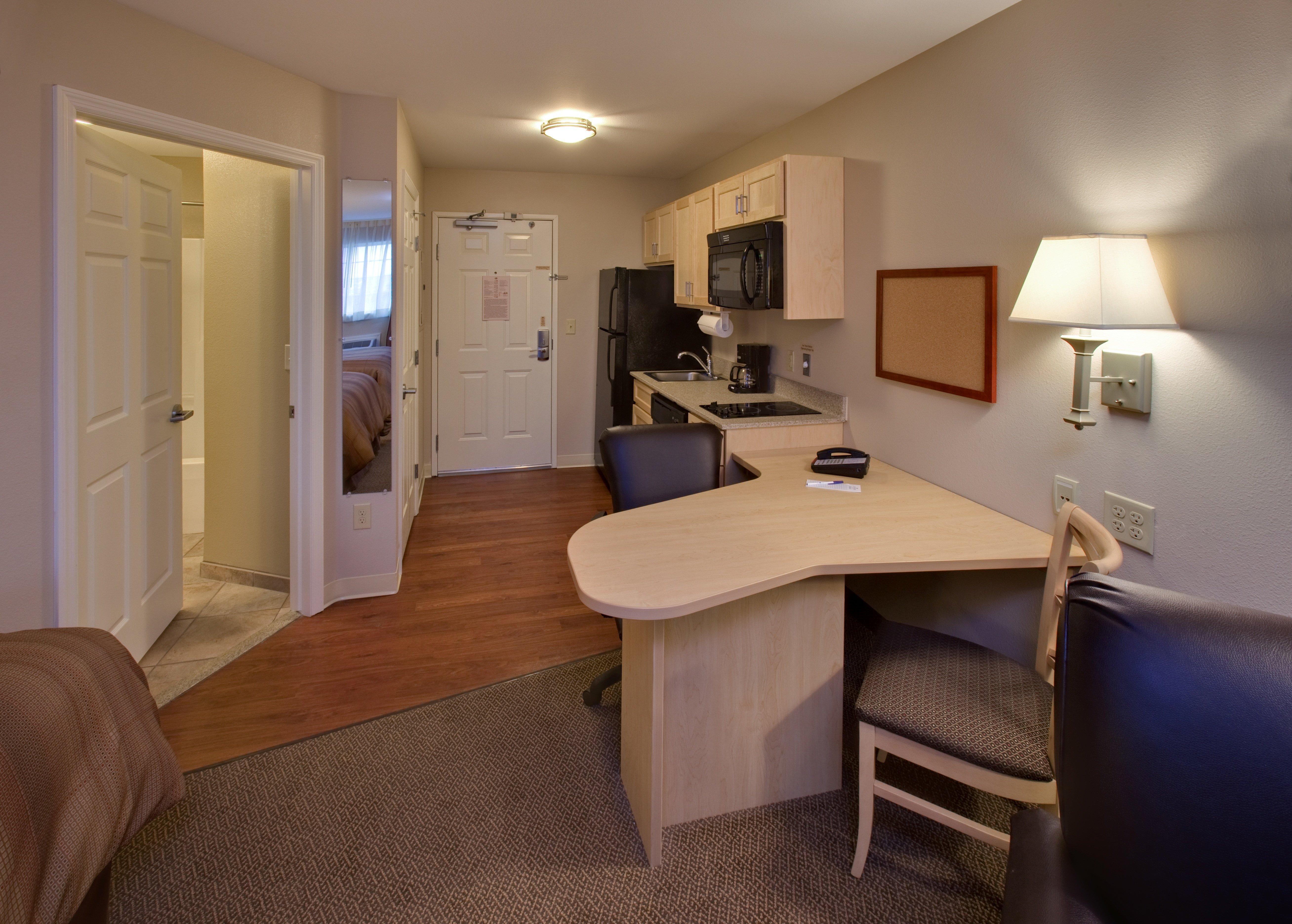 Candlewood Suites Minot By Ihg Phòng bức ảnh