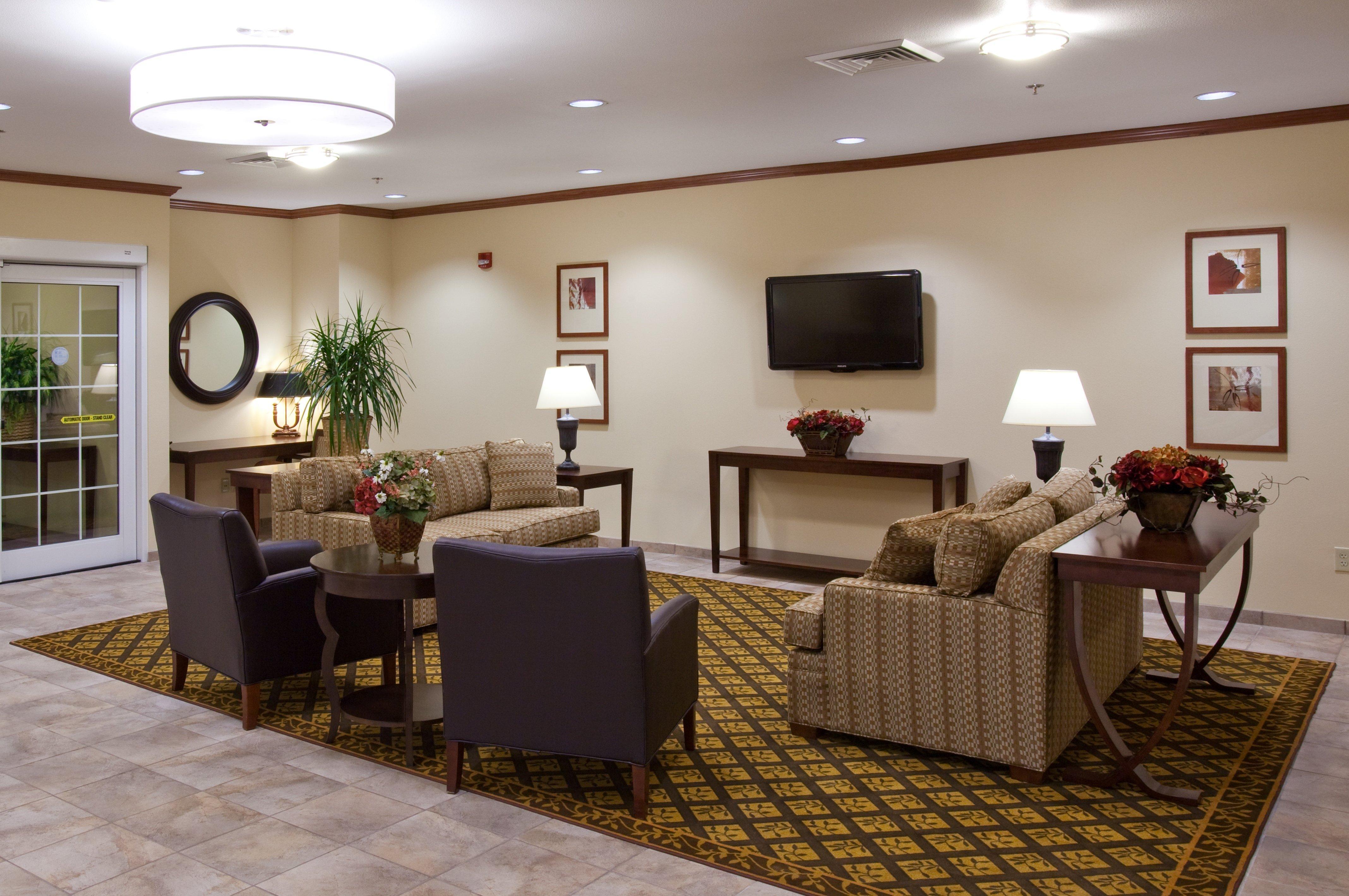 Candlewood Suites Minot By Ihg Ngoại thất bức ảnh