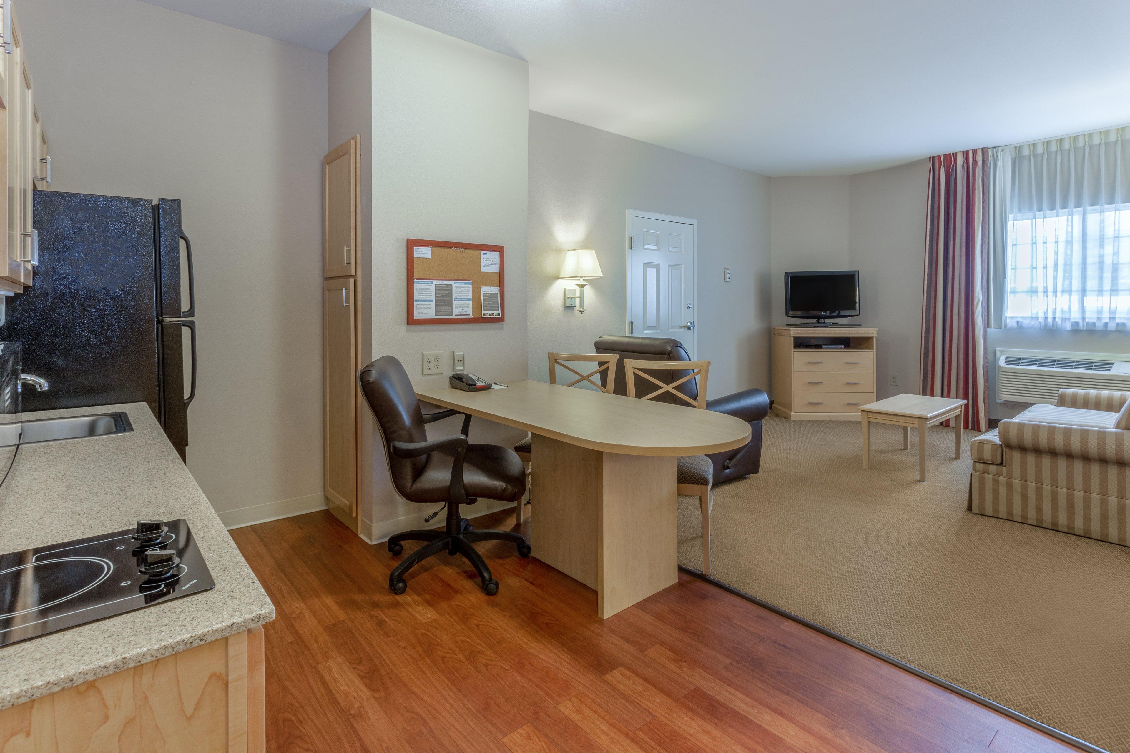 Candlewood Suites Minot By Ihg Ngoại thất bức ảnh