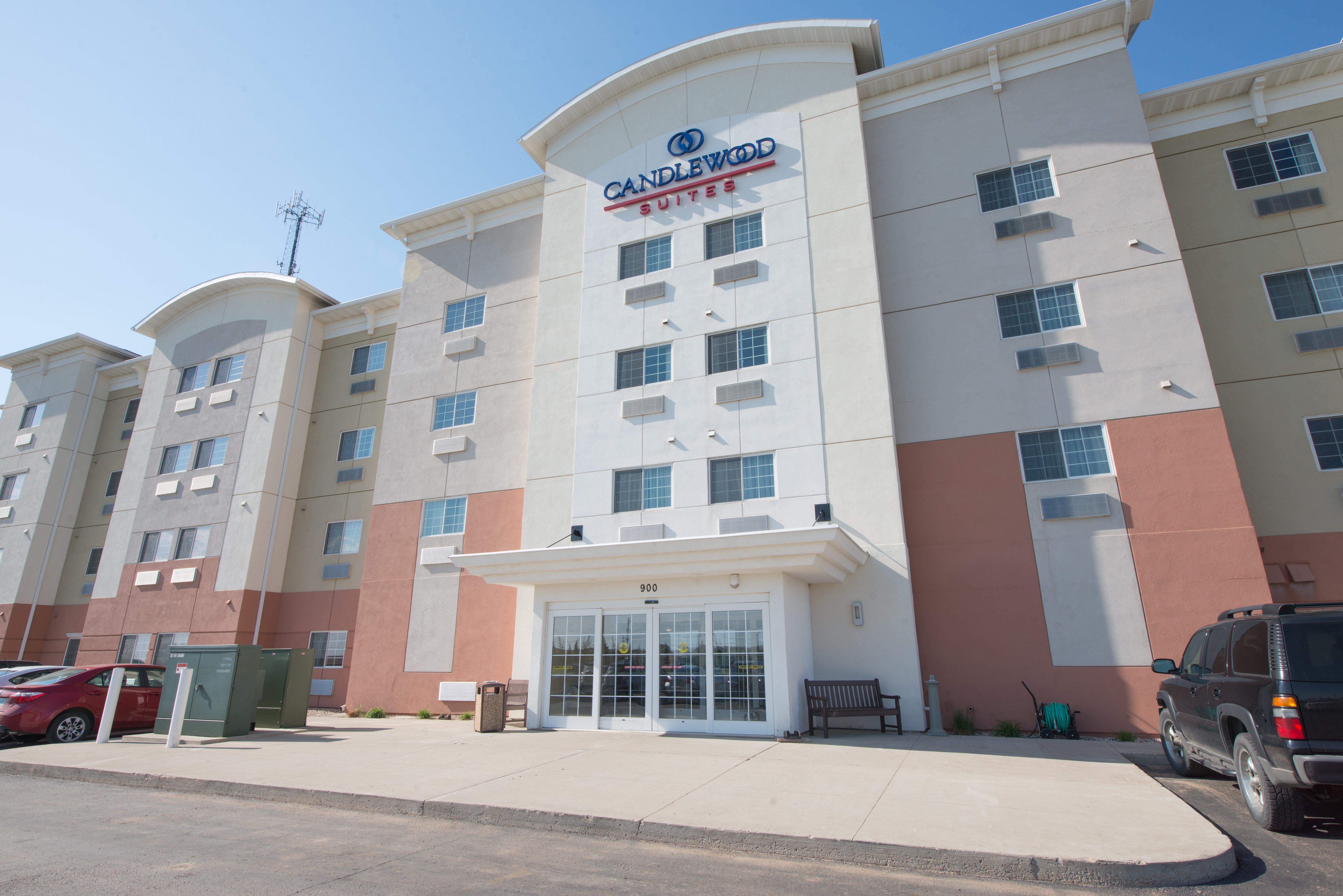 Candlewood Suites Minot By Ihg Ngoại thất bức ảnh